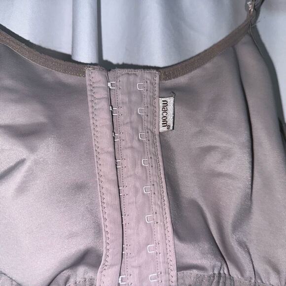 Hook Front Neutral Tan Surgical Bra | Sz S (No Size Tag) - Picture 3 of 4